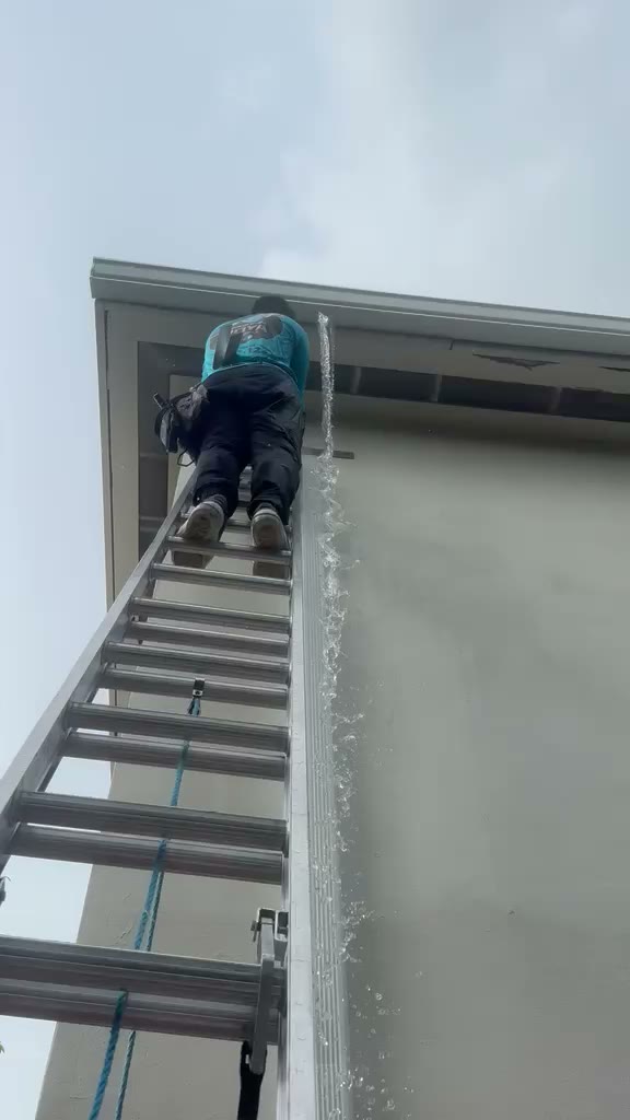 Still frame from a Joya General Services job video