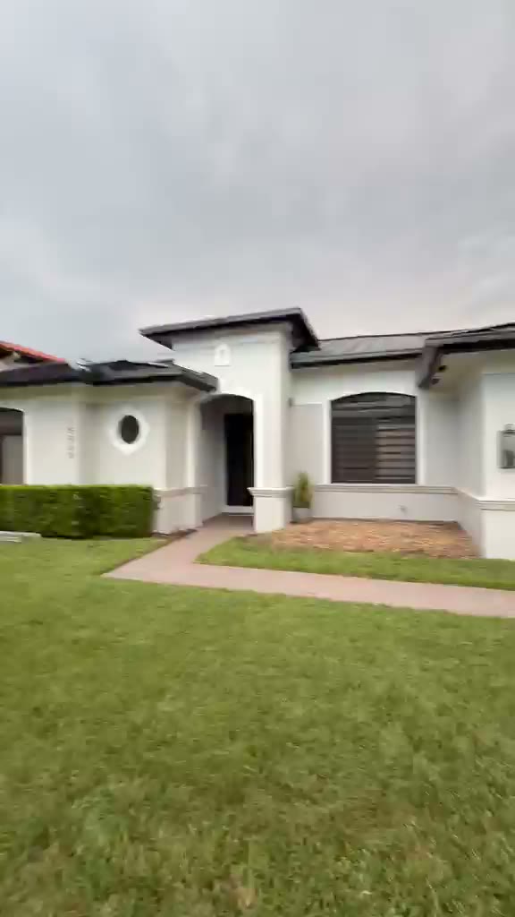 Still frame from a Joya General Services job video