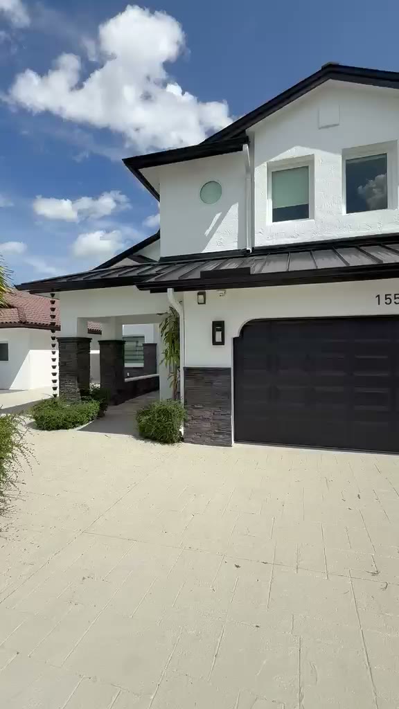 Still frame from a Joya General Services job video