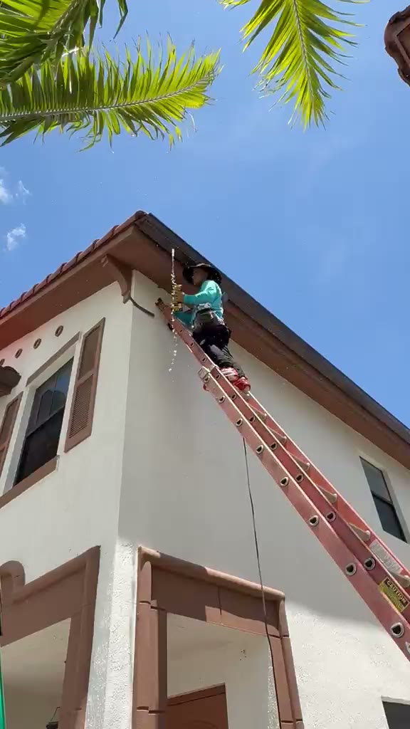Still frame from a Joya General Services job video