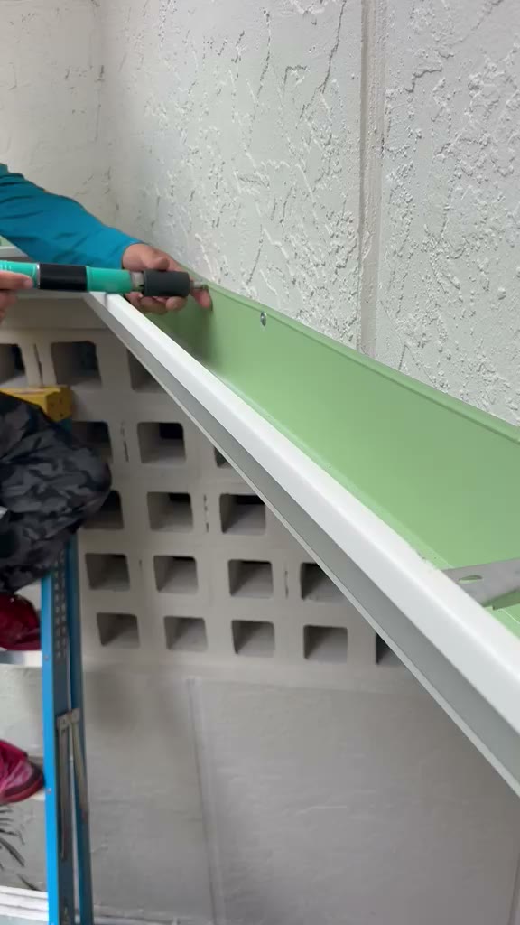 Still frame from a Joya General Services job video