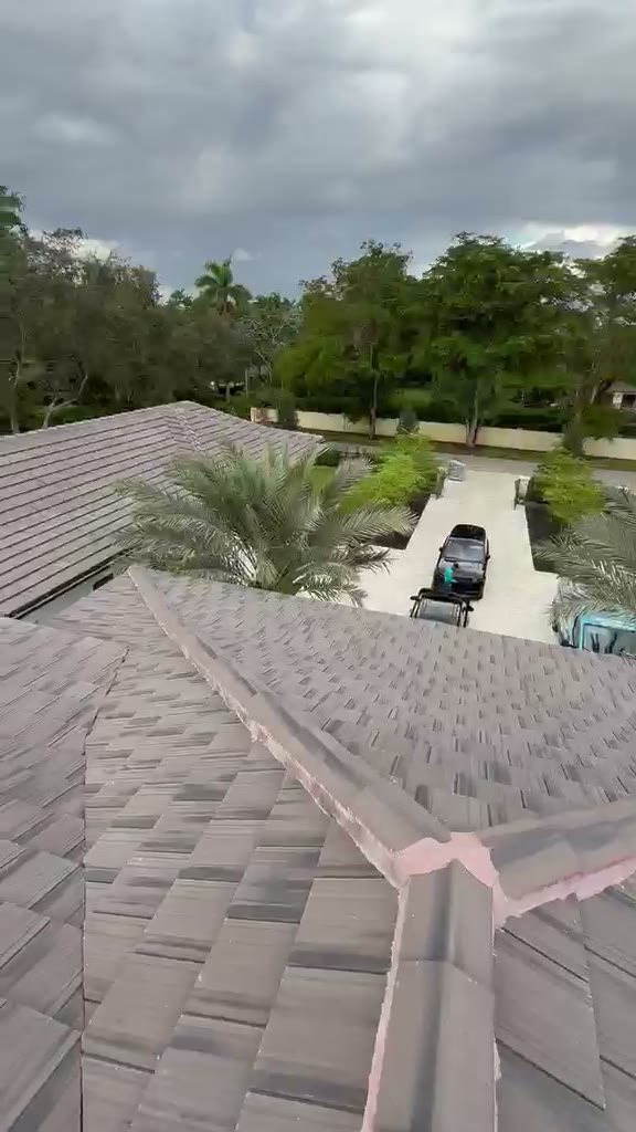 Still frame from a Joya General Services job video