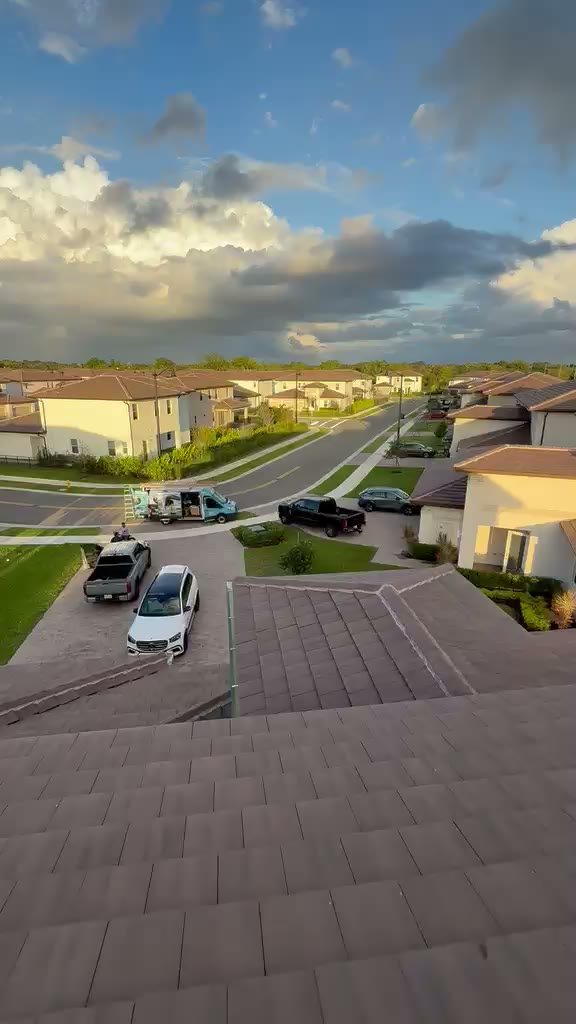 Still frame from a Joya General Services job video