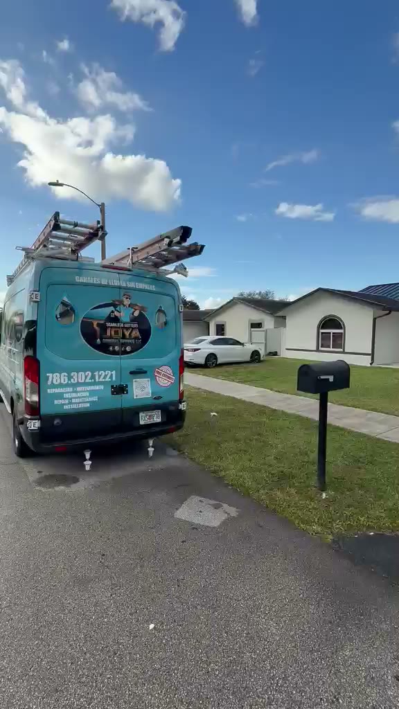 Still frame from a Joya General Services job video