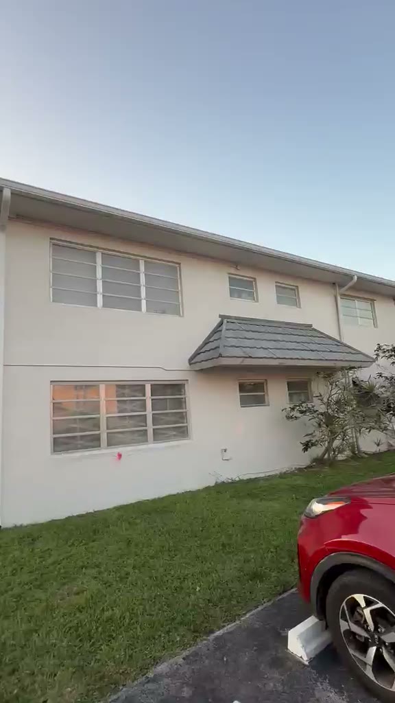 Still frame from a Joya General Services job video