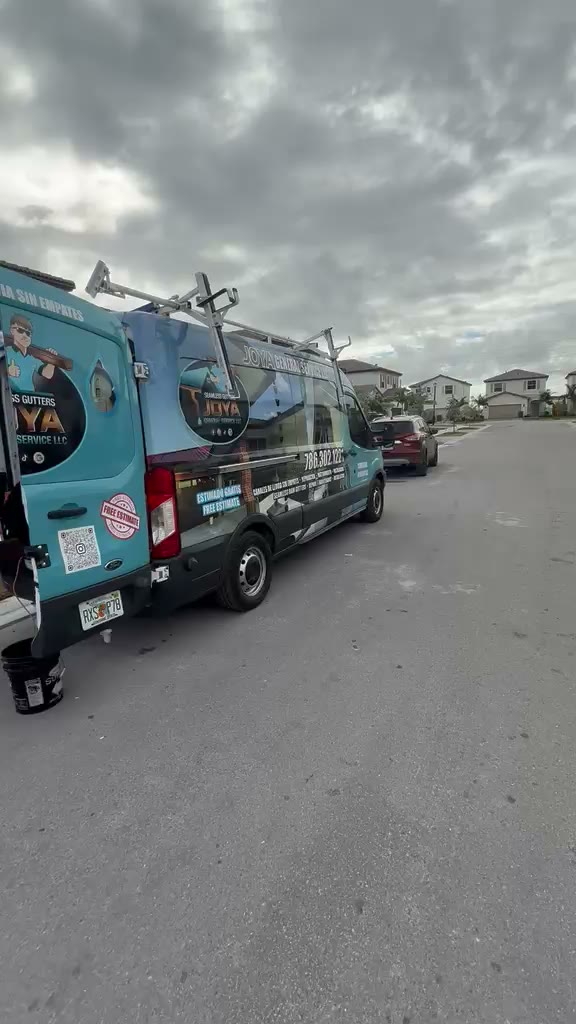 Still frame from a Joya General Services job video