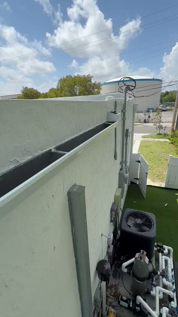 Still frame from a Joya General Services job video