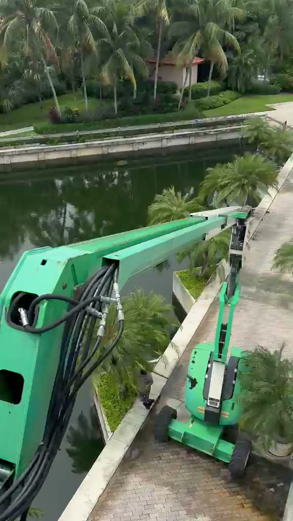 Still frame from a Joya General Services job video