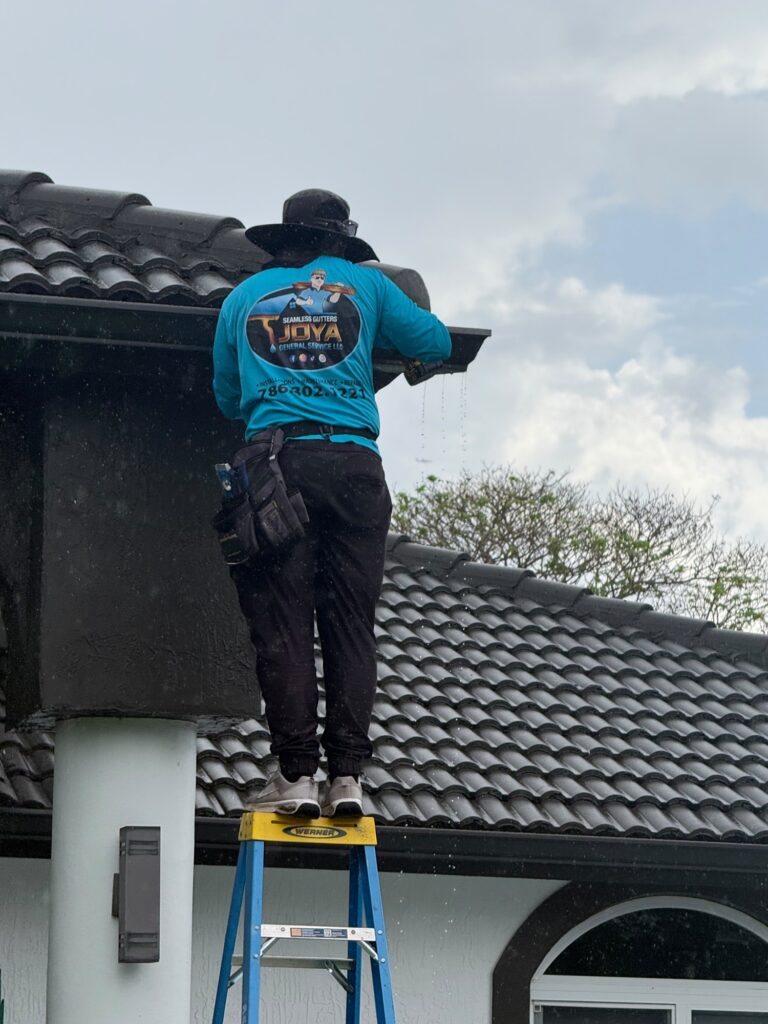 Fascia and gutter line completed in Fort Lauderdale, Florida