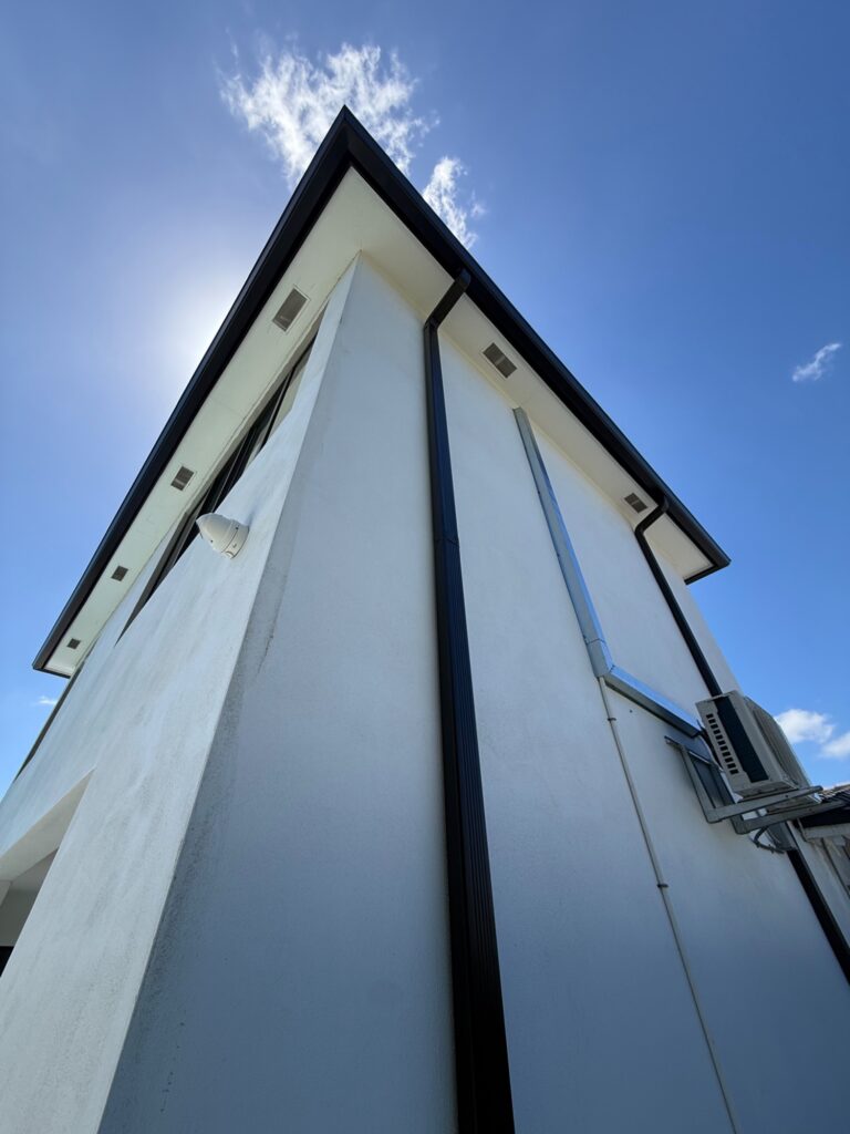 Residential gutter system installed in Hialeah, Florida