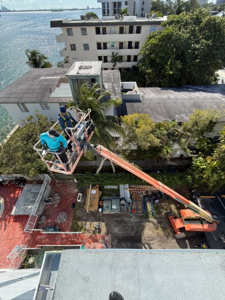 Fascia and gutter line completed in Fort Lauderdale, Florida