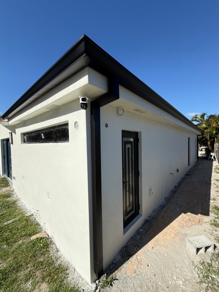Fascia and gutter line completed in Fort Lauderdale, Florida
