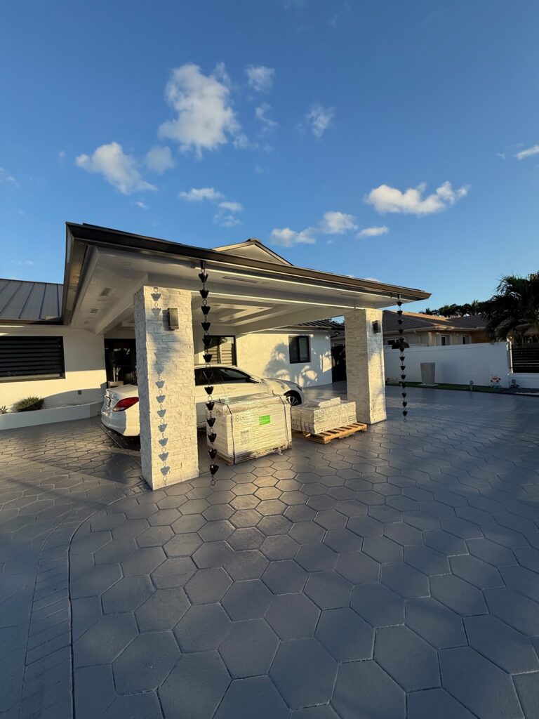 Guttering and downspout fitted by Joya General Services in Miami Gardens, Florida