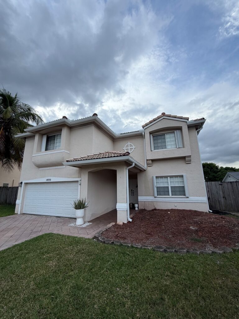 Gutter replacement finished on a house in Miami, Florida