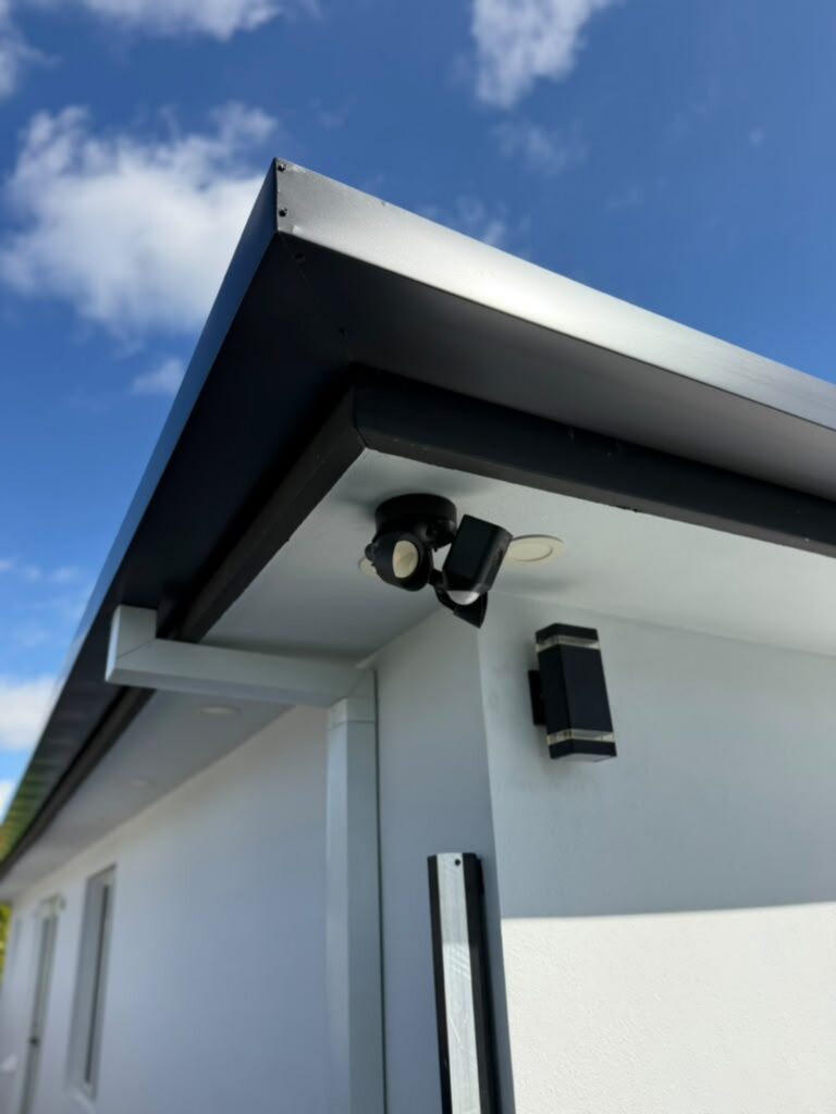 New gutter run fitted along a roofline in Miami, Florida