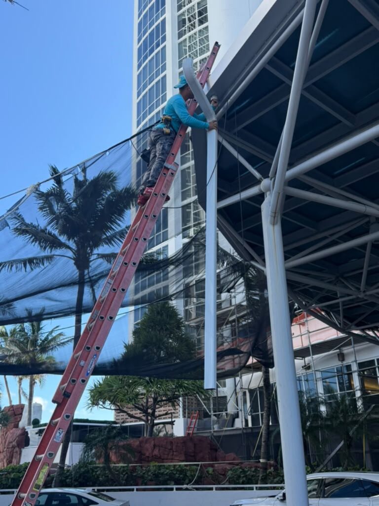 Gutter and downspout work completed in Hialeah, Florida