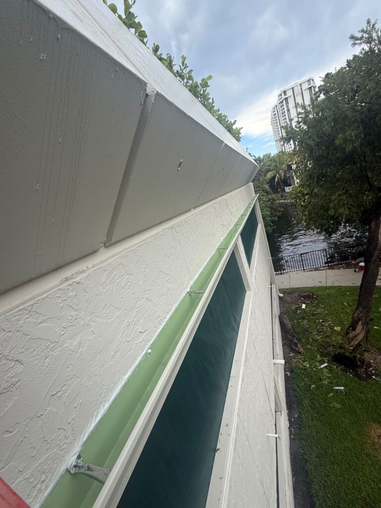 Gutter and downspout work completed in Hialeah, Florida
